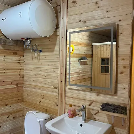 Ferienhaus E Mjaltit *